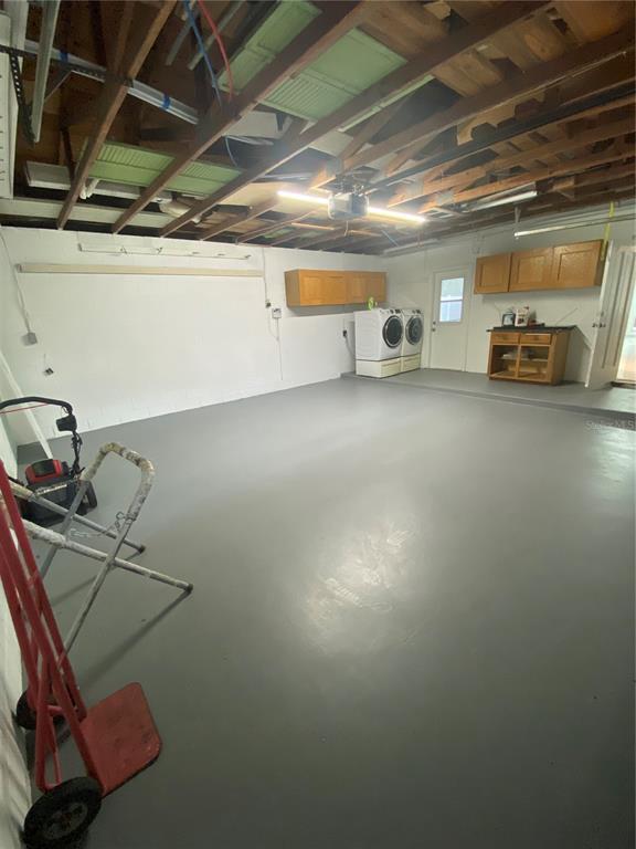 Building Photo - 3823 Bainbridge Ave
