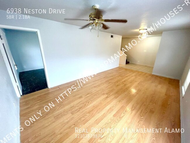 Building Photo - 6938 Neston