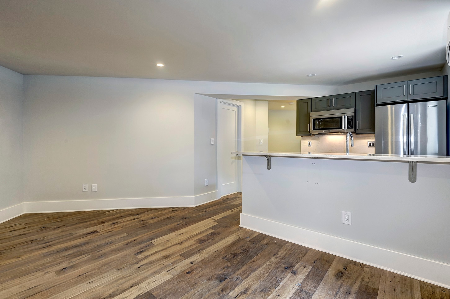 main area-2 - 1910 Kalorama Rd NW