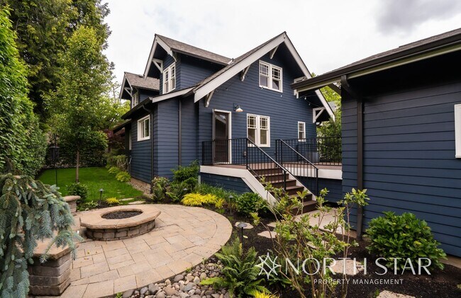 Building Photo - First Addition Craftsman