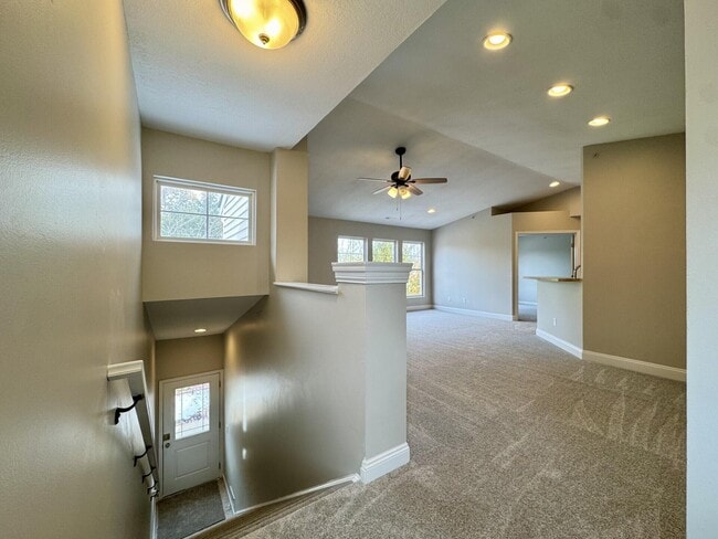 Building Photo - 2065 Timberwyck Ln