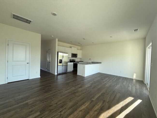 Building Photo - 3482 Tyee Xing Wy