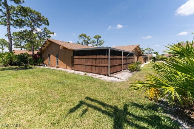 Primary Photo - 5620 Foxlake Dr