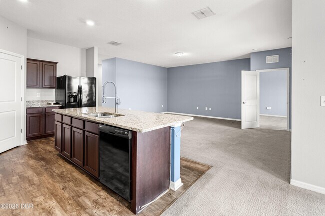 Building Photo - 3017 Blue Shrs Wy