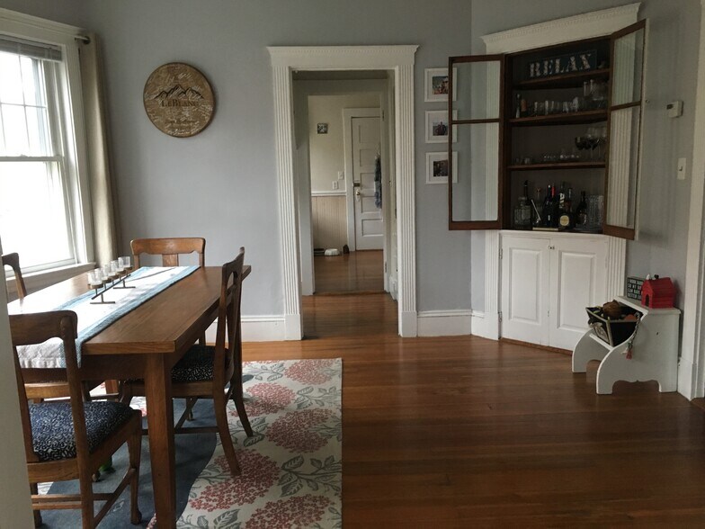 Building Photo - 37 Bellevue Ave