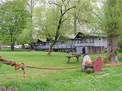 Primary Photo - Henley Resort
