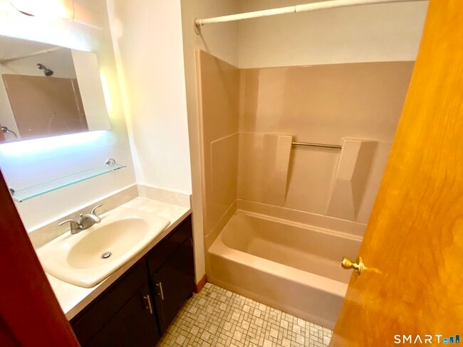 Building Photo - 1232 Trout Brook Dr