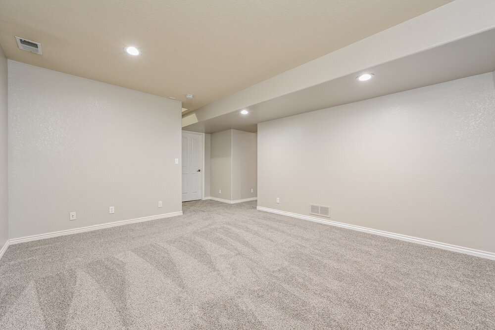 Building Photo - 4376 Foxberry Dr