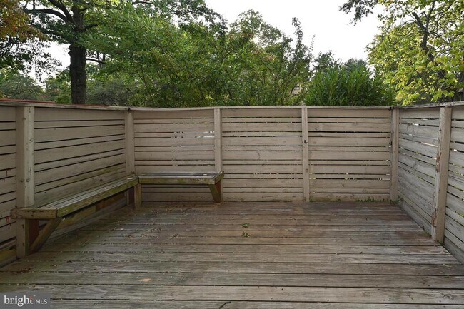 Building Photo - 11768 Indian Ridge Rd