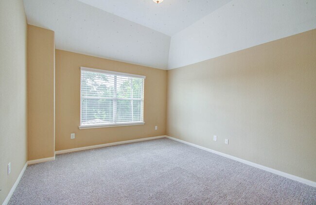 Building Photo - 21331 Parham Cir