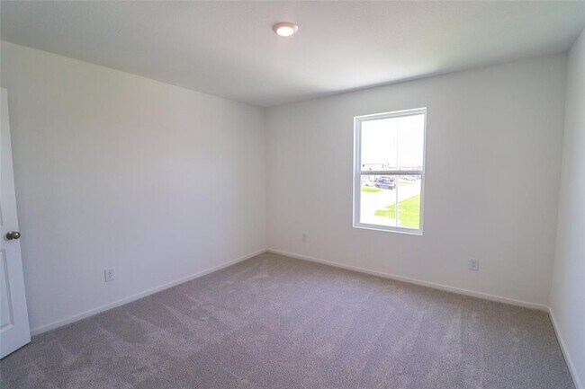 Building Photo - 31371 Black Cherry St