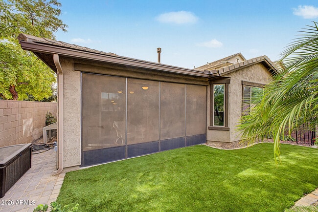 Building Photo - 3432 E Strawberry Dr