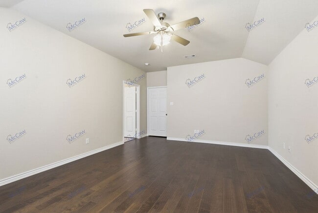 Building Photo - 140 Wilson Cliff Dr