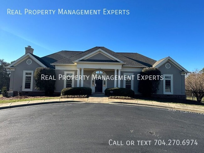 Building Photo - 6856 Rothchild Dr