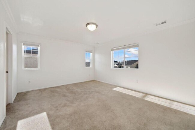 Building Photo - 2985 Bridal Veil Falls Ct