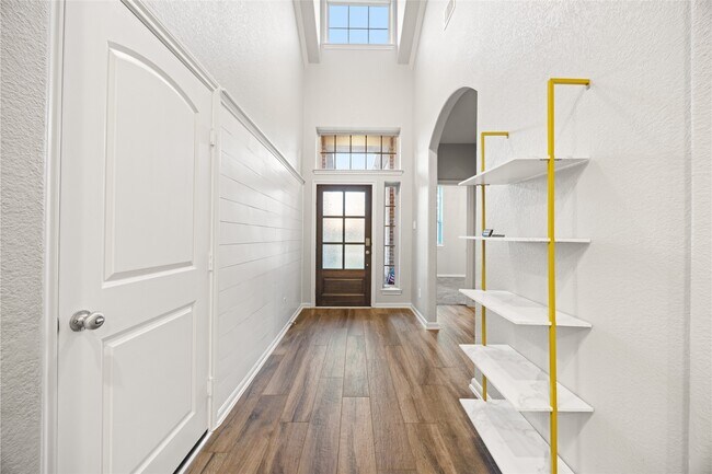 Building Photo - 239 Capriccio Ln