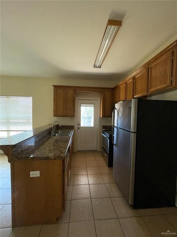 Building Photo - 13 Phoenix St