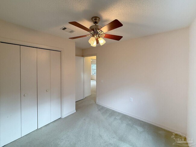 Building Photo - 1039 E Maxwell St