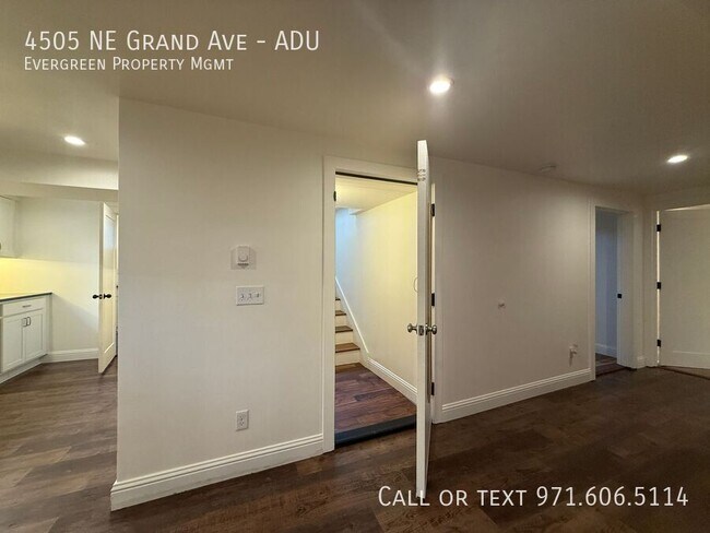 Building Photo - 4505 NE Grand Ave