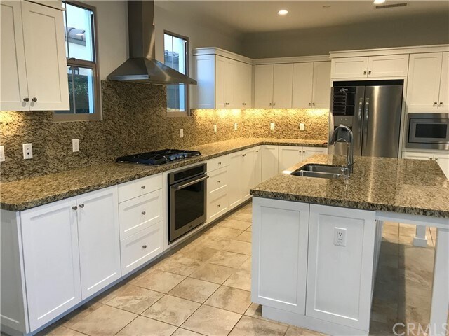 Building Photo - 81 Darby