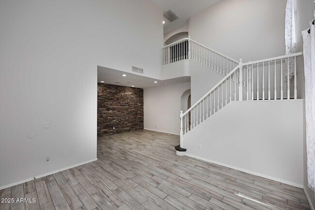 Building Photo - 18443 W Paseo Way