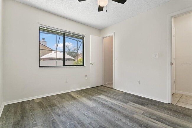 Building Photo - 3612 Biscayne Dr
