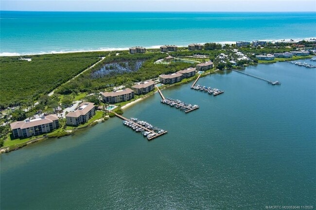 Building Photo - 4720 NE Sandpebble Trce