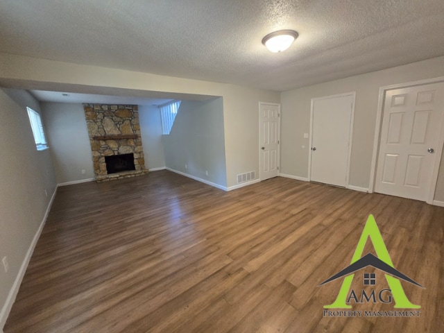 Building Photo - 3147 Stillmeadow Dr