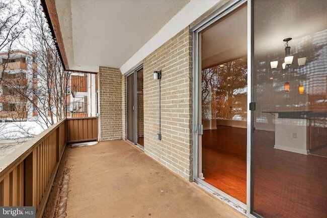 Building Photo - 7505 Democracy Blvd