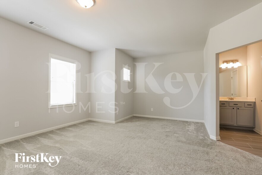 Building Photo - 543 Gadwall Cir