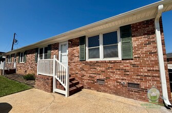 Building Photo - 111 Fowler Rd