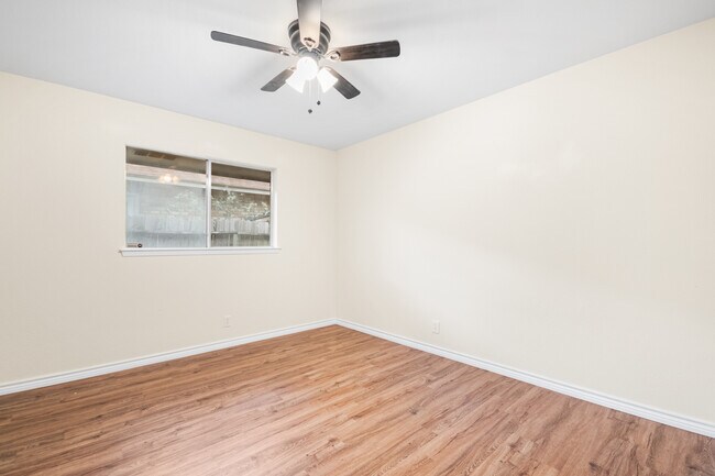 Building Photo - 8310 Watch Tower St