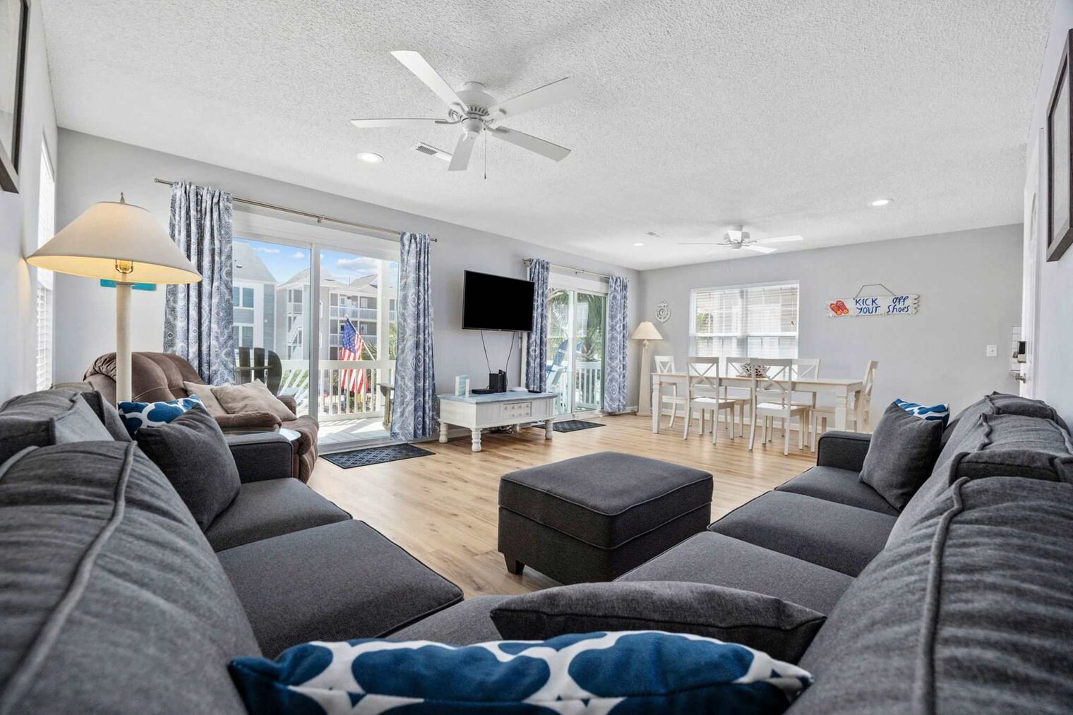 Building Photo - 111B S Yaupon Dr