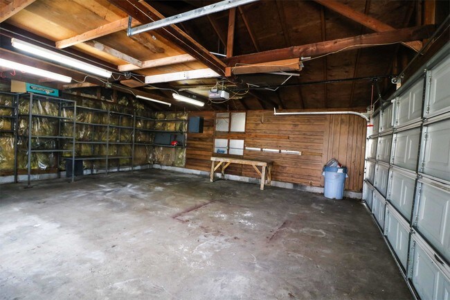 Building Photo - 3239 W 51st Pl