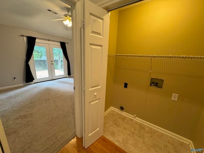 Building Photo - 129 Telluride Dr