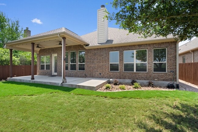 Building Photo - 432 Clear Springs Holw, Buda, Texas 78610