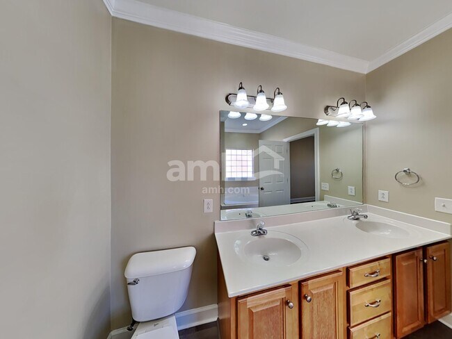 Building Photo - 4127 Lazarus Way