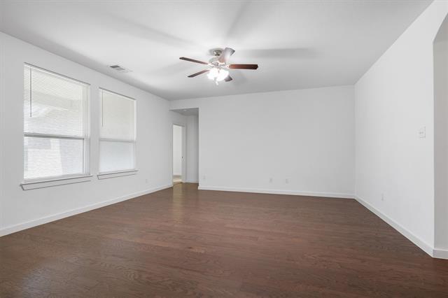 Building Photo - 1620 Meadow Trail Ln