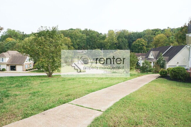 Building Photo - 510 Cloudview Ln