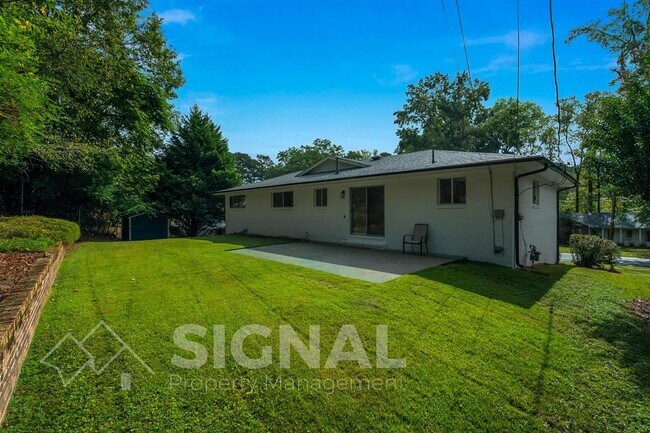 Building Photo - 4324 Warren Rd