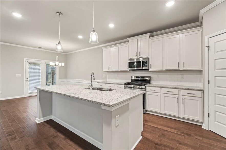 Building Photo - 4346 Ava Oak Ln
