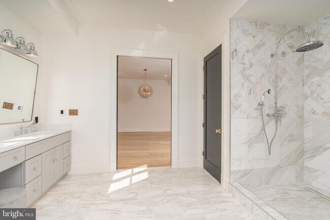 Building Photo - 4217 46th St NW