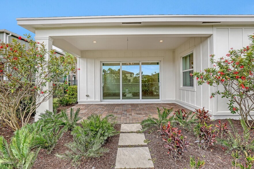 Building Photo - 19427 Broad Shore Walk