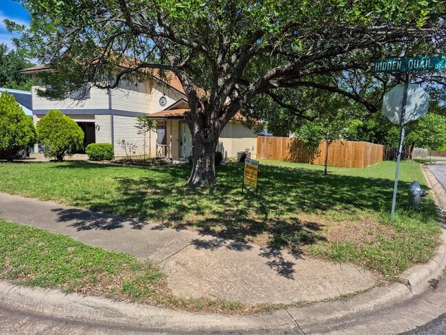 Primary Photo - 11701 Hidden Quail Dr