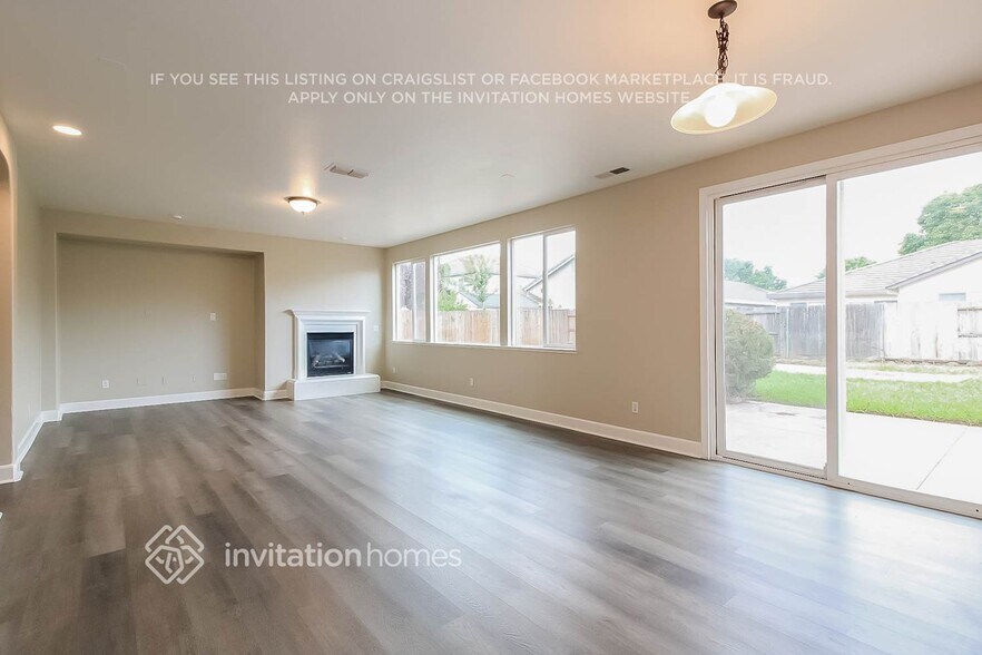 Building Photo - 331 Allaire Cir