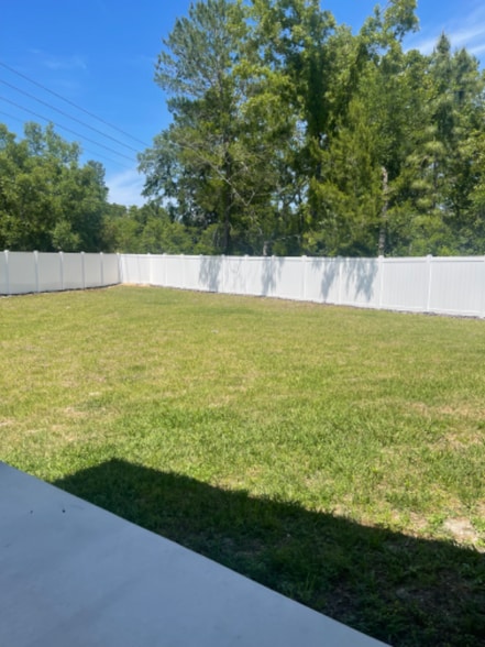 Building Photo - 3680 SW 133rd Loop