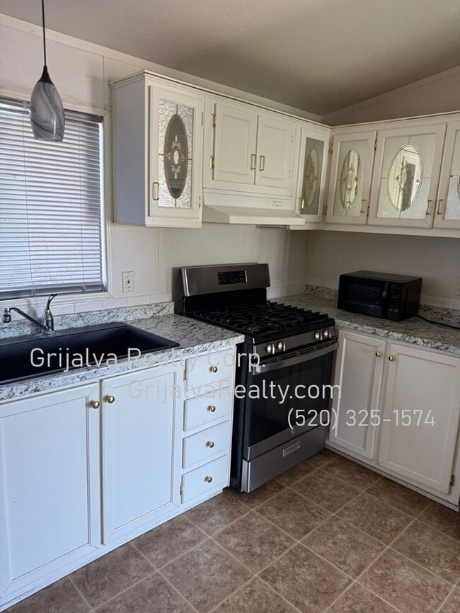 Building Photo - Beautiful 3 Bedroom Manufactured Home in a Gated Community  (I-10/Wilmot)