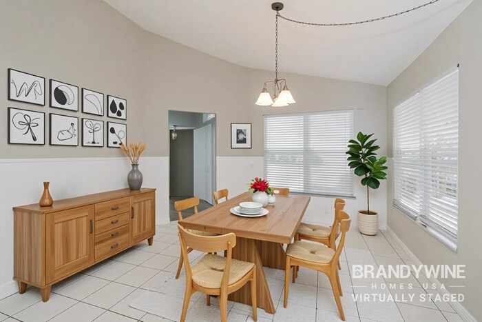 Building Photo - 1402 Walden Oaks Pl