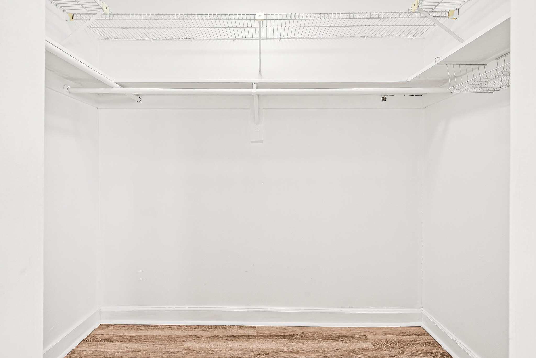 Master Closet - 17 Fayette Dr