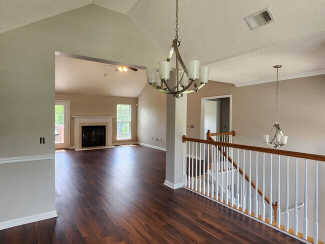 Building Photo - Richmond Place Subdivision